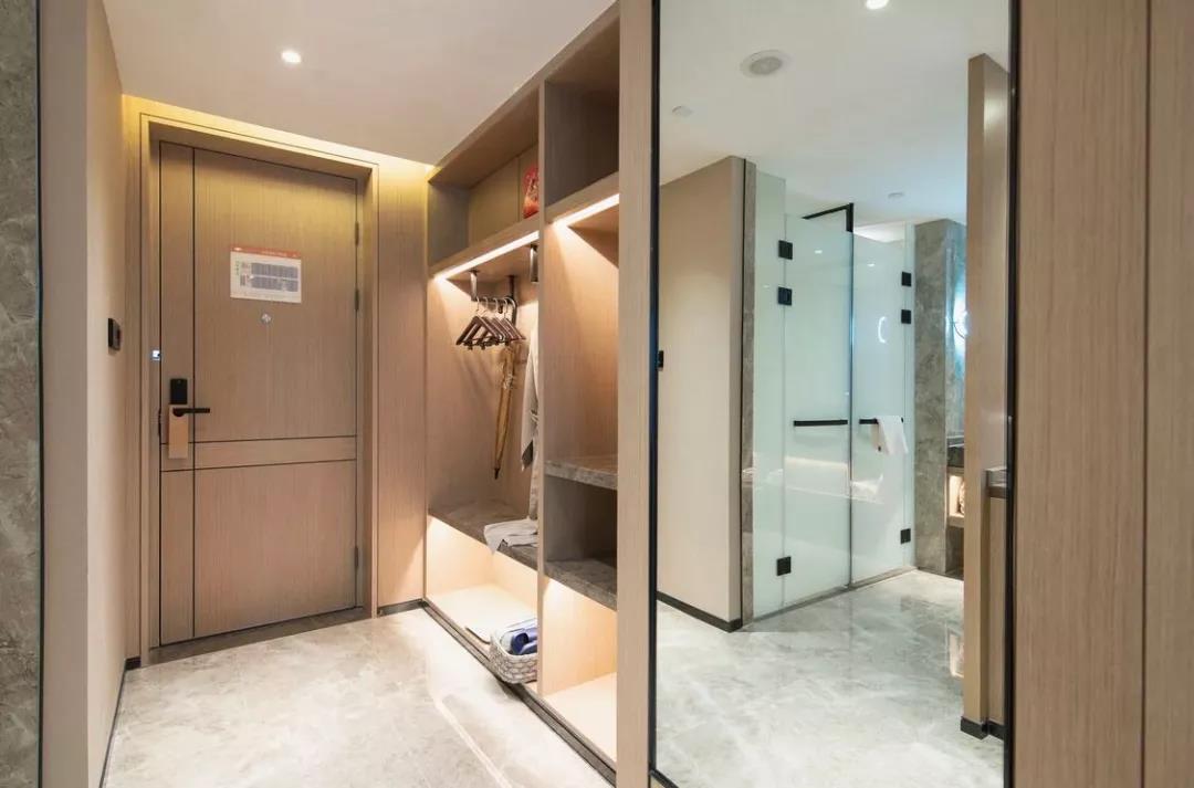 普杰 X 登廷 | 相遇海口，赴一場書香卷氣與智能科技的邂逅